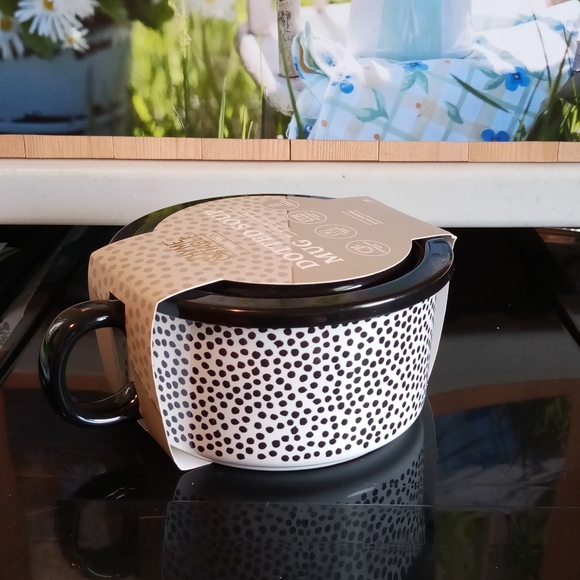 Thyme & Table Dotted Soup Mug with Lid - Picture 4 of 4
